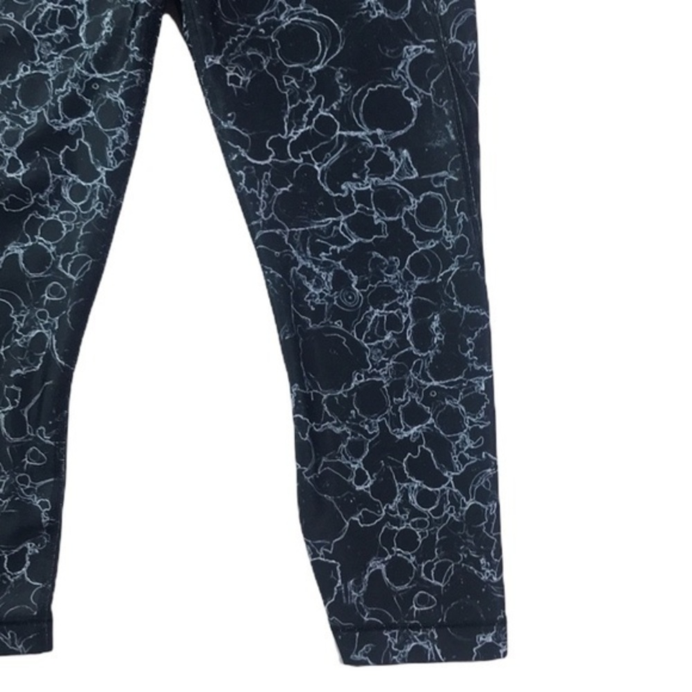 Under Armour Mesh Crop High Rise Leggings - Picture 3 of 7